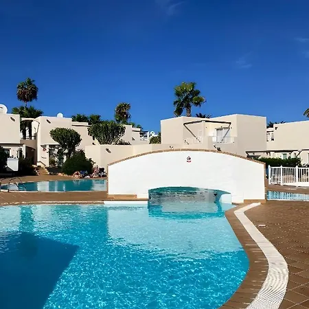 Red Hibiscus Irent Fuerteventura Appartement