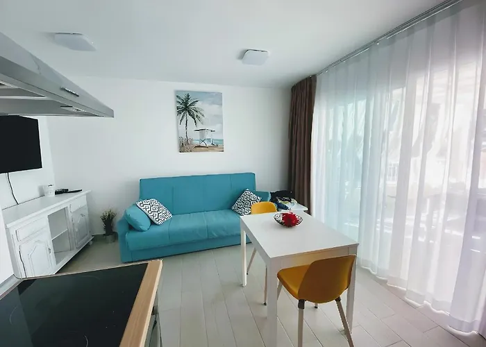 Apartment Red Hibiscus Irent Fuerteventura Corralejo